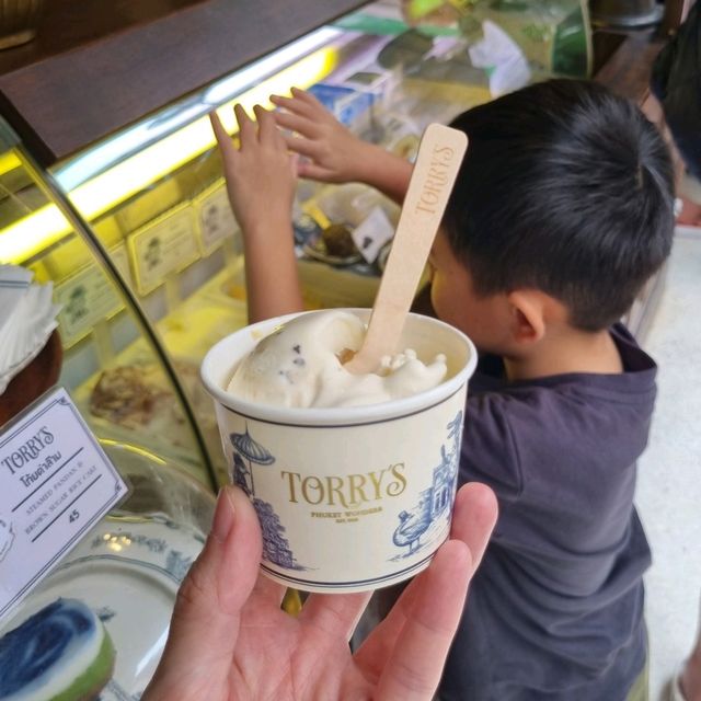 Torry's - Phuket's Famous Ice Cream Place