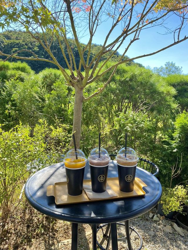 가구 전시장과 예쁜 정원이 있는 빌라드파넬🌿