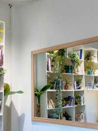 ร้านคาเฟ่น่าไปที่ The Cafe Apartment