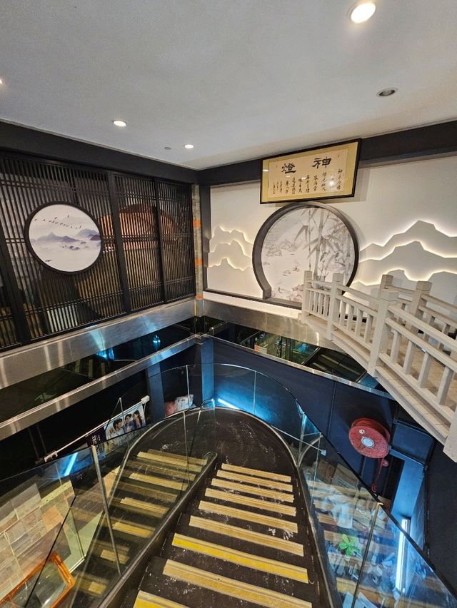 🪔神燈必吃🥢鮑魚啫啫雞🦆黑松露玻璃燒鵝
