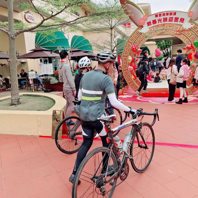 歡樂的氣氛！開心相聚香港黃金海岸商場！