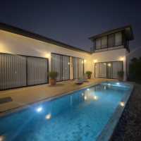 Avatree pool villa intanon 