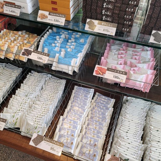 홋카이도 삿포로의 인기 일본 디저트 전문점 롯카테이(六花亭