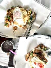 ร้านอาหารปุ้มกระเพราวัดใจ