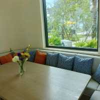 จิบกาแฟ ฟังเสียงคลื่น ที่ Boonta by The Beach
