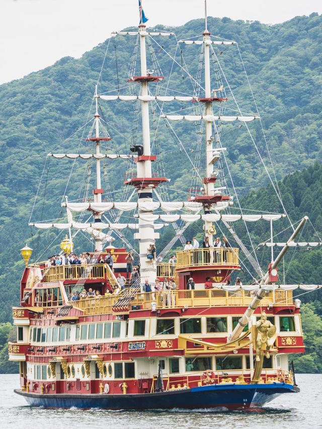 🏴‍☠️海賊船到火山湖探險🌋