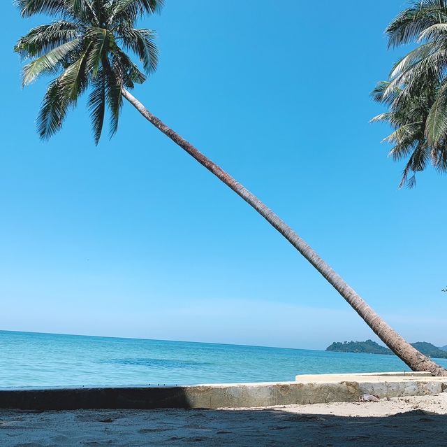 THE EMERALD COVE KOH CHANG ที่พักติดทะเล