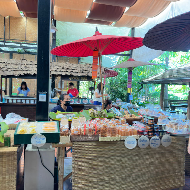 📍“เฮือนใจ๋ยอง” ร้านอาหารเหนือที่ควรมาลอง