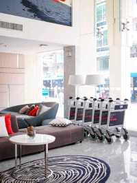 Holiday Inn Express ที่พักราคาถูก หมอนดูดวิญญาณ