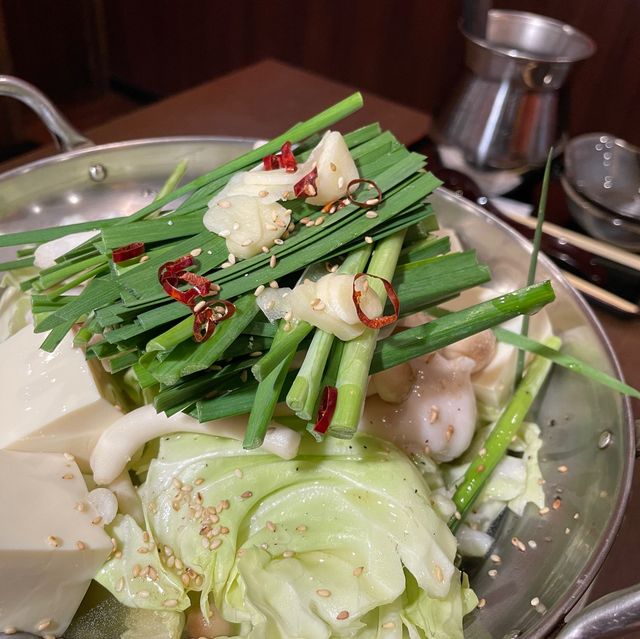 Iwanechuosakaba: Hotpot Harmony Unleashed