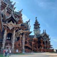 ปราสาทสัจธรรม