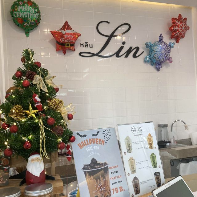 Lin Cafe & Dessert - หลินเฉาก๊วยคาเฟ่ 