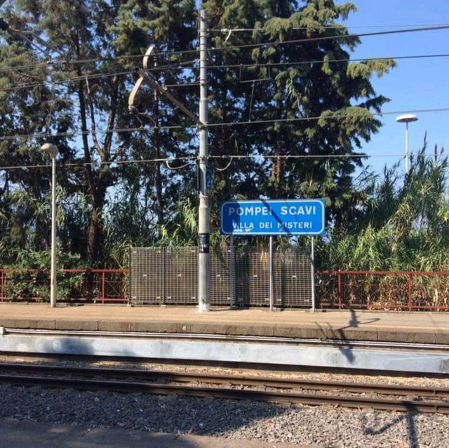 รถไฟไปปอมเปอิ...วิสุเวียส ภูเขาไฟในตำนานโศกนาฏกรรม