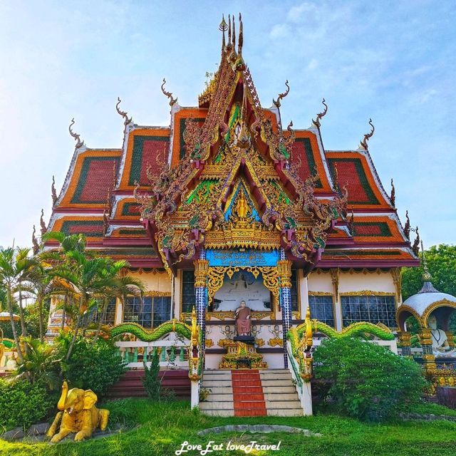 วัดสวย อลังการ บนเกาะสมุย
