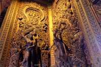 ปราสาทสัจธรรม พัทยา ชลบุรี
