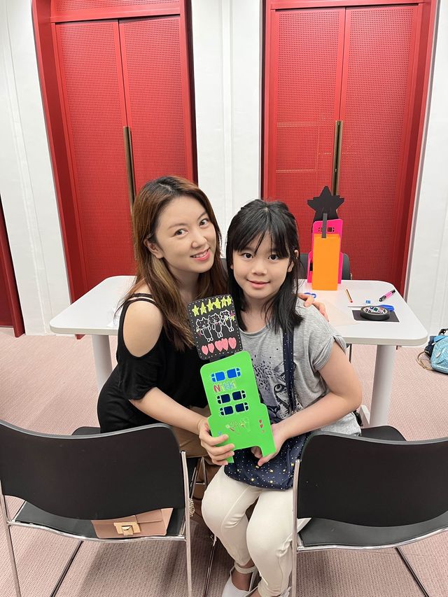體驗舊香港的霓虹情懷