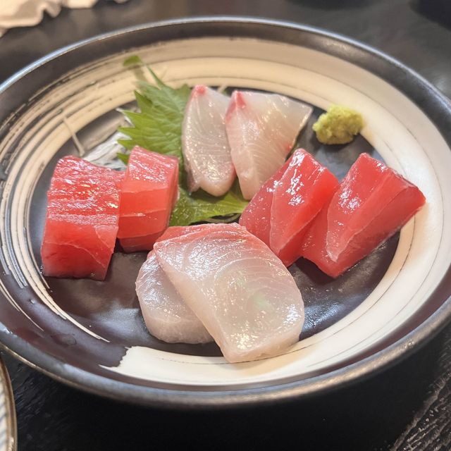 湯淺かどや食堂：出名的白飯魚飯，地點方便