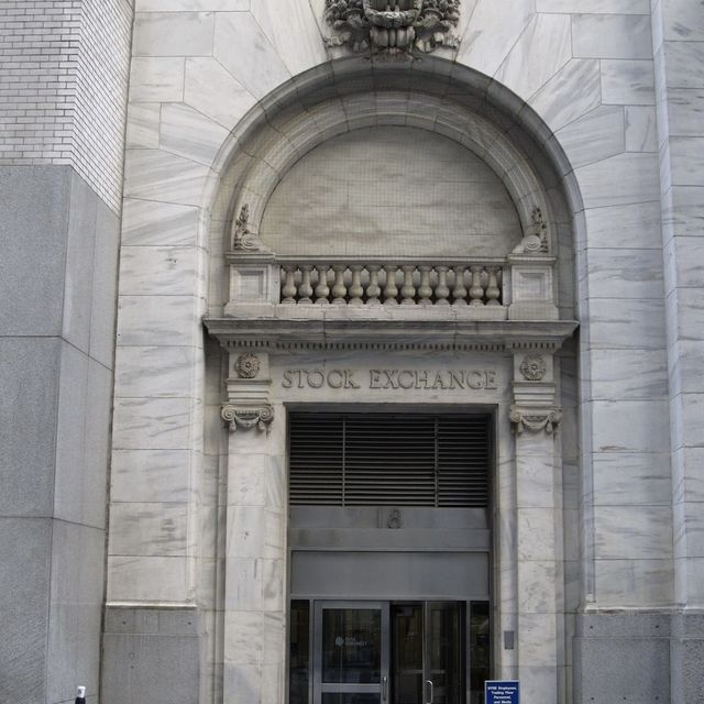 Iconic Stock Exchange 