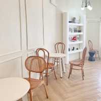 Lot no.8 cafe