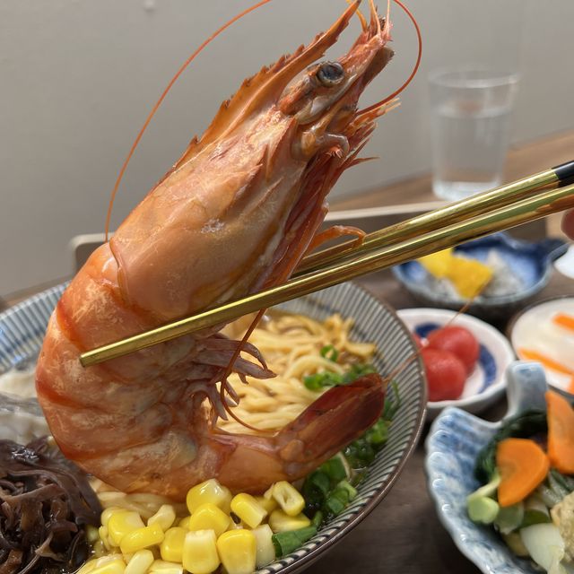 不加味精，海鮮材料煮的湯麵
