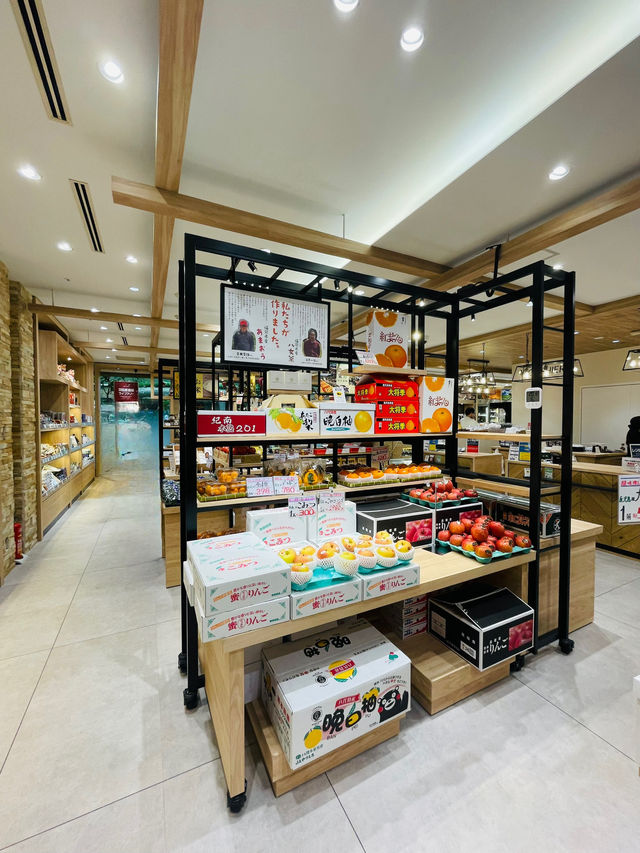 【東京都】全国の美味しいものが勢揃い「羽田産直館」