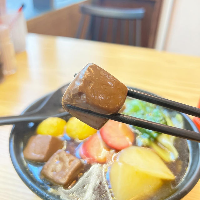 咖喱汁車仔麵 咖喱汁車仔麵