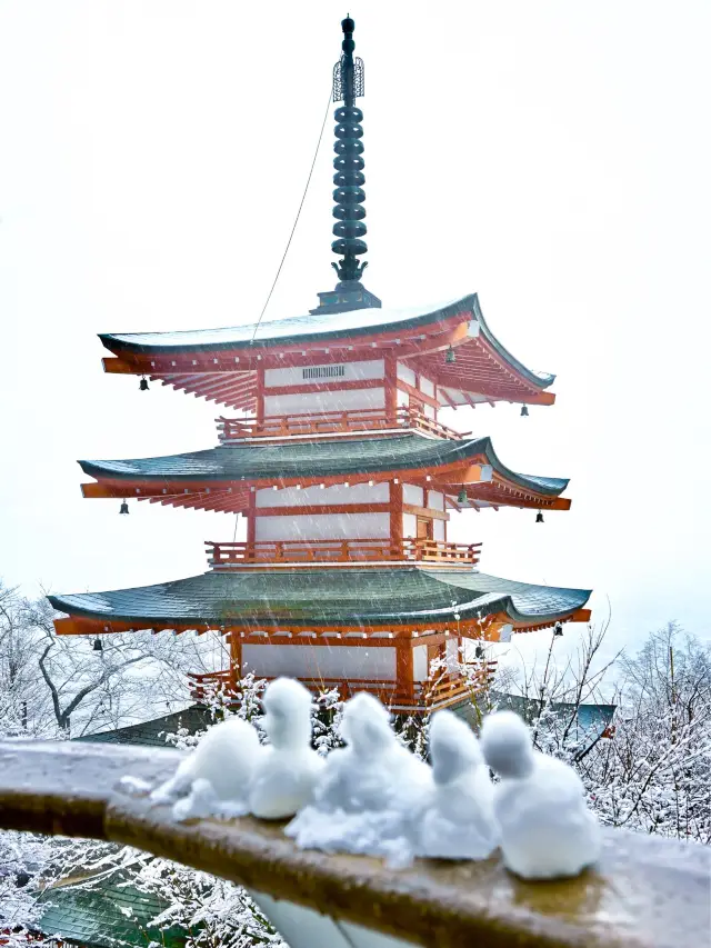 【東京JP】河口湖夢幻雪景 - 新倉山淺間公園