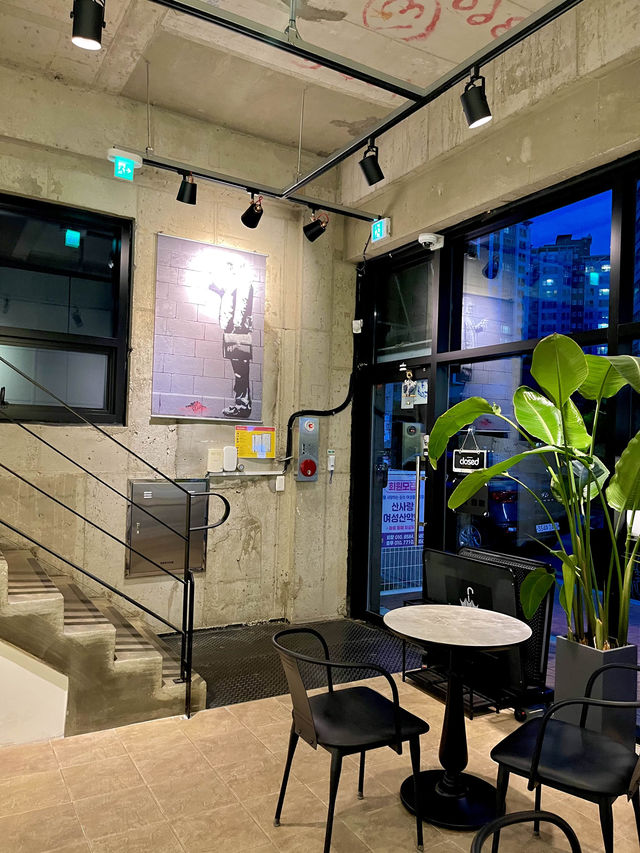 경산 아늑한 레트로 분위기 카페 보더472-1