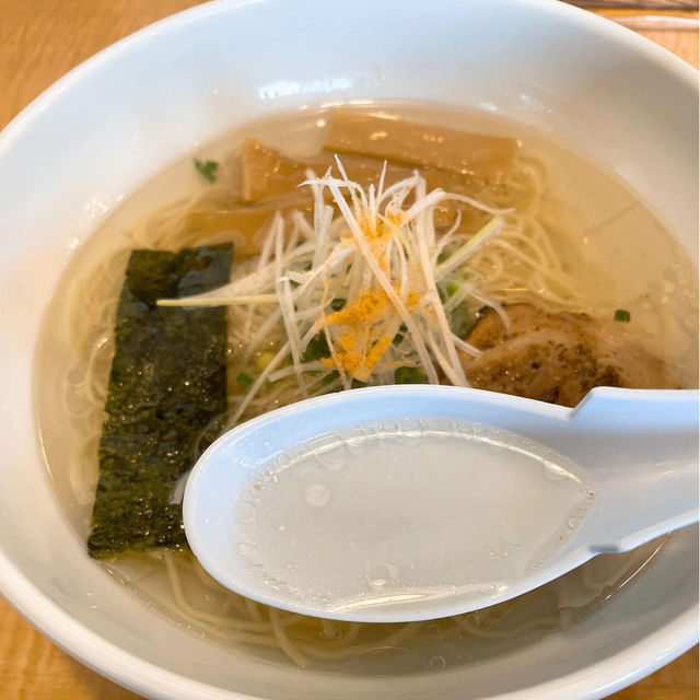 【福岡グルメ】美味しい塩ラーメンが食べれるよ