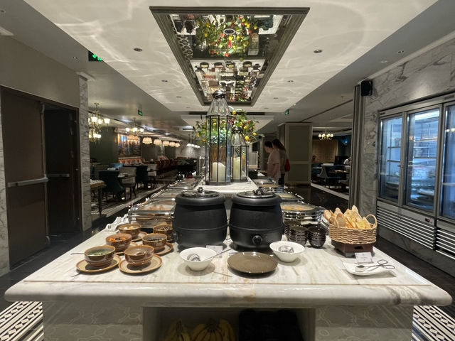 【ハノイ】Peridot Grand Luxury Boutique Hotel