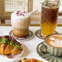 Nimmies Pastry Cafe