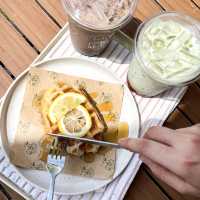📣 มีคาเฟ่วิวดีแถมตั้งแคมป์ได้ด้วยมาบอกต่อ !!!
