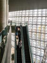 พาชมสถาปัตสวยๆที่ The National Art Center Tokyo🎌