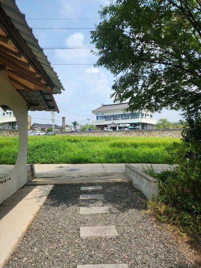 아늑한 분위기의 감성카페 구릉❤️