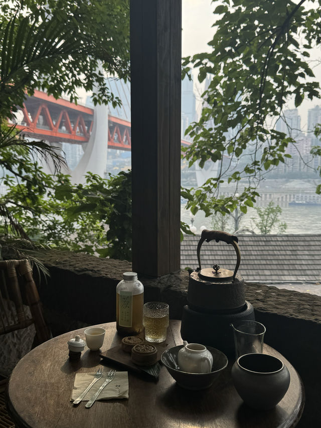 重慶，你去了就不想走。