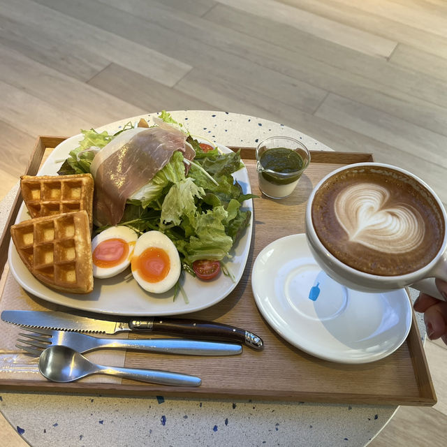 ブルーボトルコーヒーでモーニング