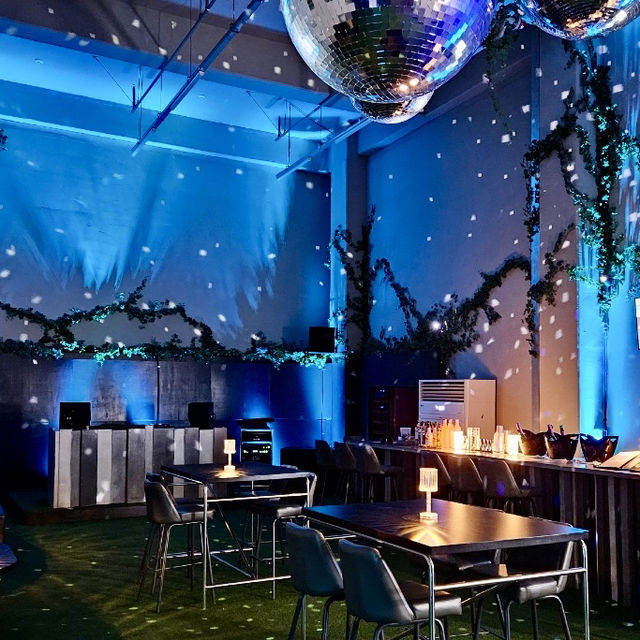 Mirrorball garden, Yeosu hidden bar