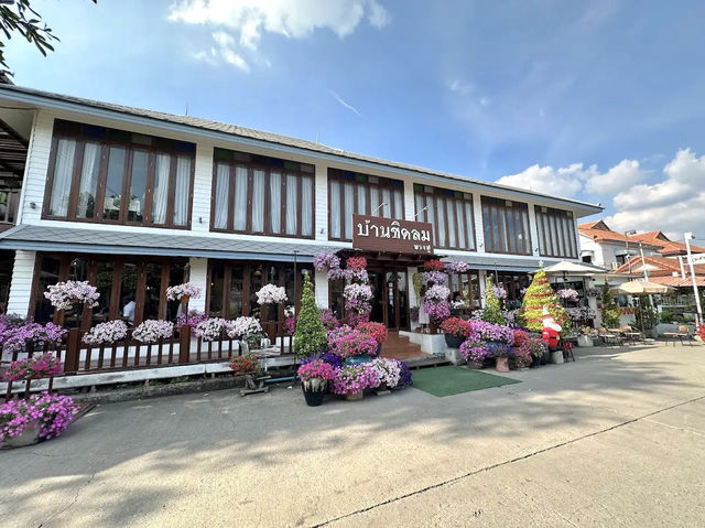 ”บ้านชิดลมบางปู“ ร้านอาหารติดทะเลย่านบางปู