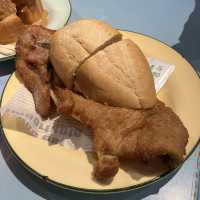 건물 색상이 너무 예쁜 마카오 맛집, 소다빙!