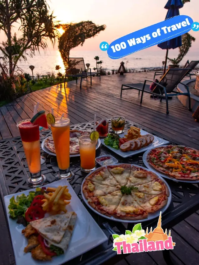 Enjoy Dinner in Phuket Beach