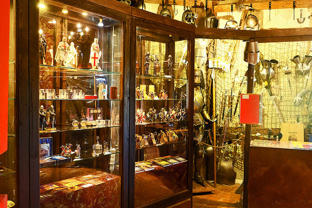 Golden lane Praguecastle