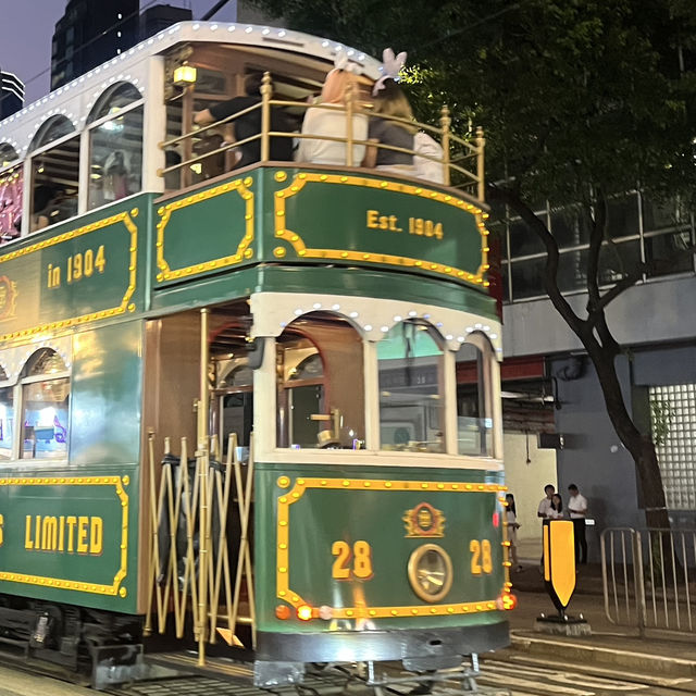 中環心靈之旅：從熱鬧到靜謐的轉換🔁