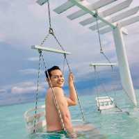 Luxurious hotel in Maldives 