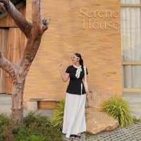 คาเฟ่สวยชลบุรี • Serene House Cafe☕️