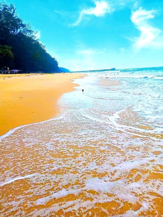 หาดแม่รำพึง