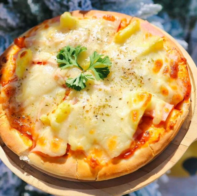 หิมะตกแล้วที่ โบ๊ทคาเฟ่ บางปะหัน