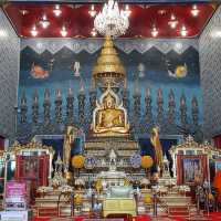 กราบหลวงพ่อเพชร หลวงพ่อพัฒน์แห่งวัดท่าหลวง