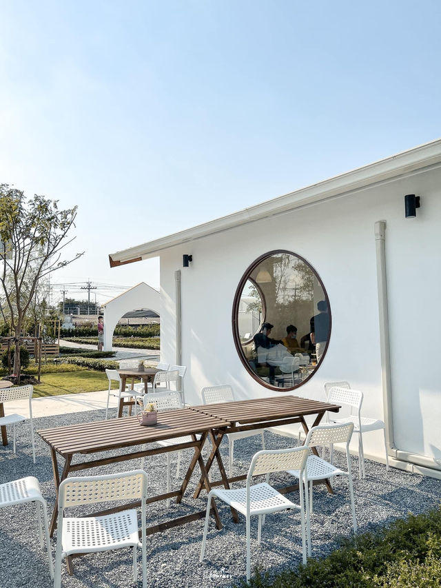 Lemon Me Farm & Cafe คาเฟ่ในสวนมะนาว🍀🍋🏠