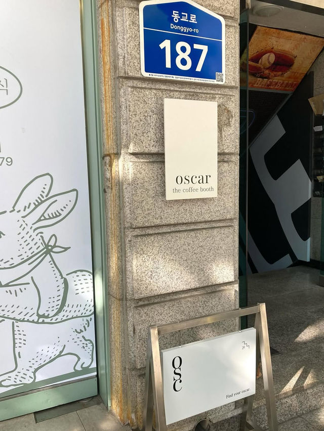 ソウル《弘大》プラタナス並木のカフェ、会ってみたい店長さん