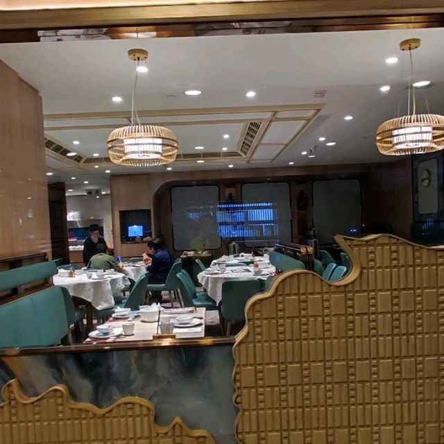 Foodie Yard Leung King Link Plaza Tuen Mun New Territory Hong Kong 